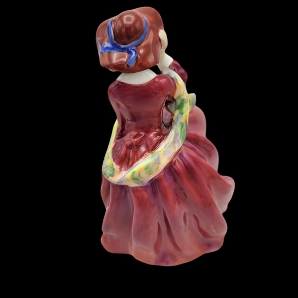 Royal Doulton - “Top O' the Hill” HN 1834 - Vintage Bone China - Picture 6 of 10